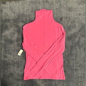 Pink GAP Turtle Nexk